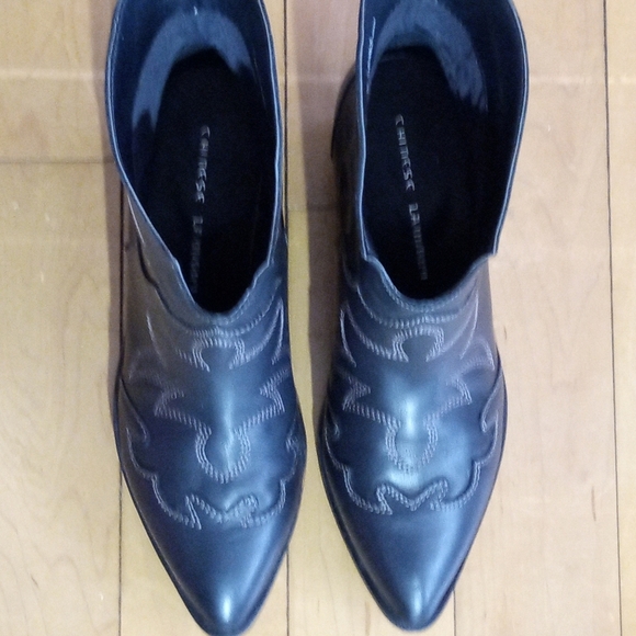 Chinese Laundry Fiona Black Western Ankle Boots with Pointed Toe and Medium Heel - Picture 6 of 11